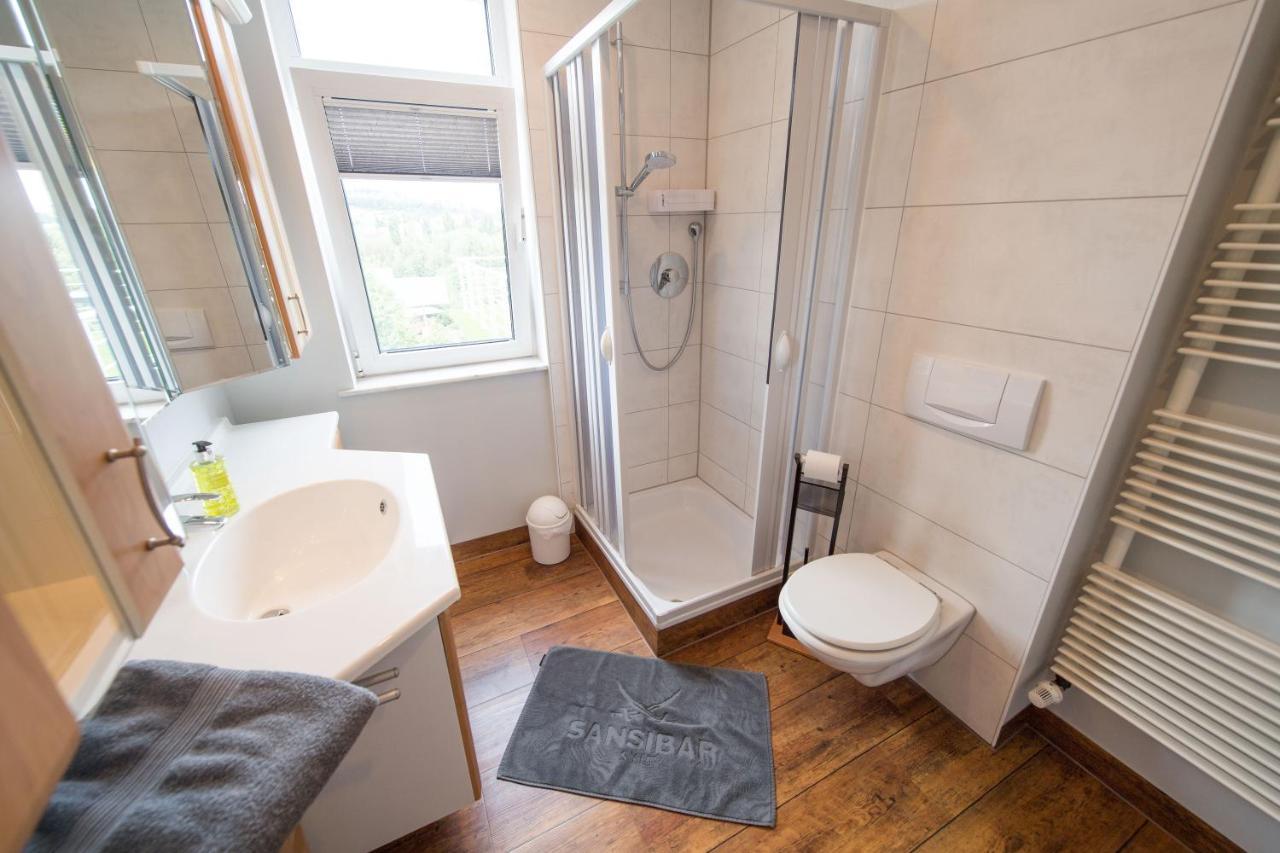 Weitblick-Ferienwohnung Айзенах Екстериор снимка